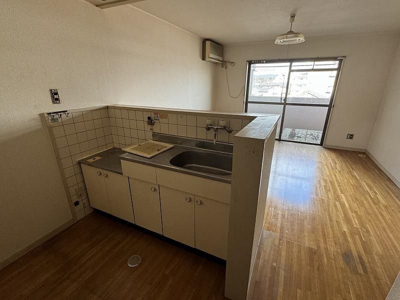 1R Studio Apartment for Sale in Central Miyazaki City, Miyazaki - Thumbnail 4