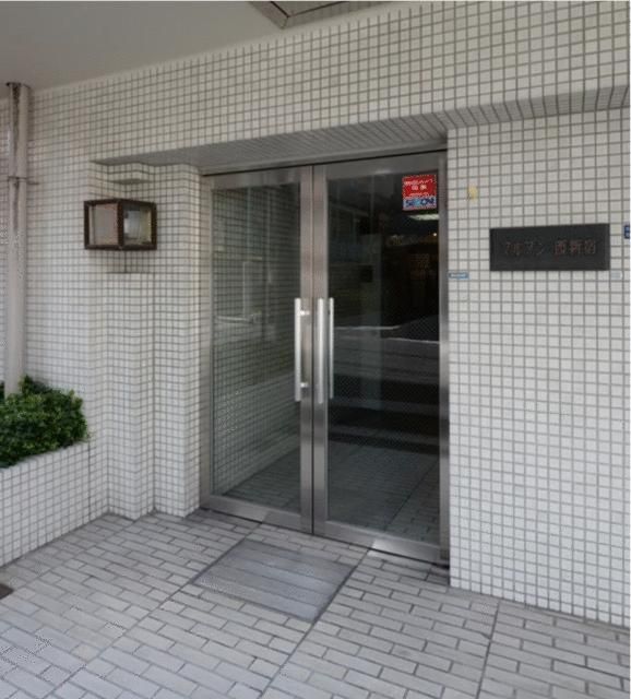 Studio Apartment for Sale in Nishi-Shinjuku, Tokyo - 4.97% Yield - Thumbnail 3