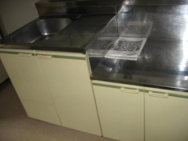 1K Apartment for Rent near Zeze-Hommachi Station, Otsu - Thumbnail 3