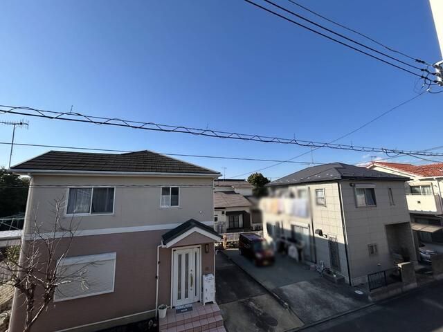2LDK Detached House for Sale in Hadano, Kanagawa - Thumbnail 2