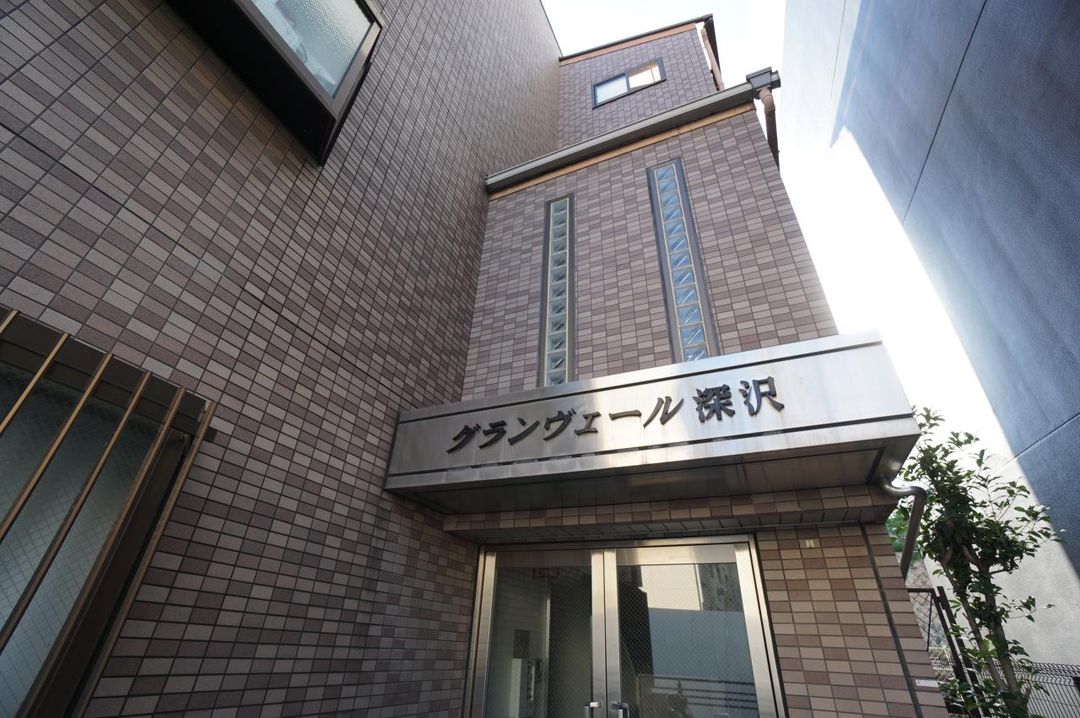 1K Apartment for Rent near Senriyama Station, Suita, Osaka - Thumbnail 2