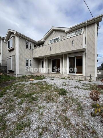 4LDK Detached House with Large Garden in Hiratsuka, Kanagawa - Thumbnail 2