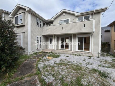 4LDK Detached House with Large Garden in Hiratsuka, Kanagawa - Image 1