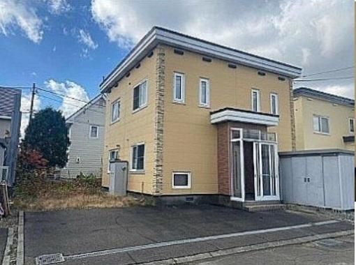5LDK Detached House for Sale in Iwamizawa, Hokkaido - Thumbnail 2