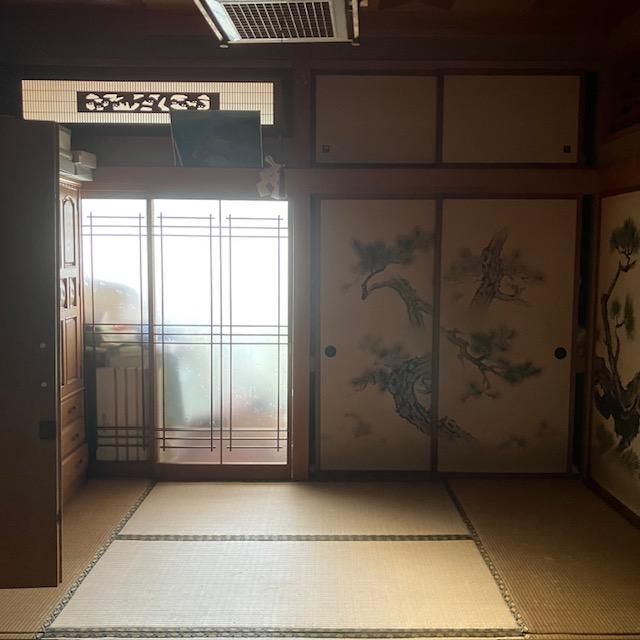 8DK Wooden House for Sale Near JR Kitakanegasawa Station, Fukaura - Thumbnail 4