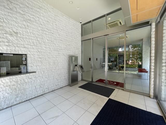 3LDK Apartment for Sale in Arakawa, Tokyo - Lions Tsubaki Art Residence - Thumbnail 3