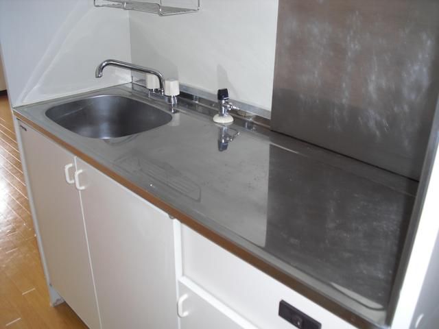 1K Apartment for Rent near Goso Station, Higashihiroshima - Thumbnail 3