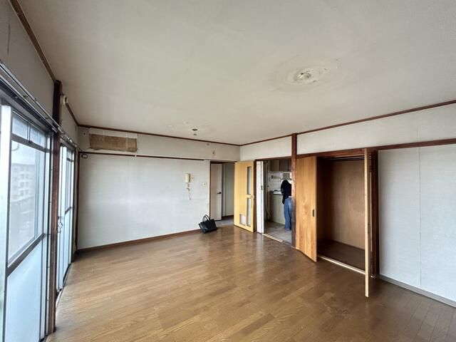 2DK Apartment for Sale in Chita City, Aichi | Akiya Japan