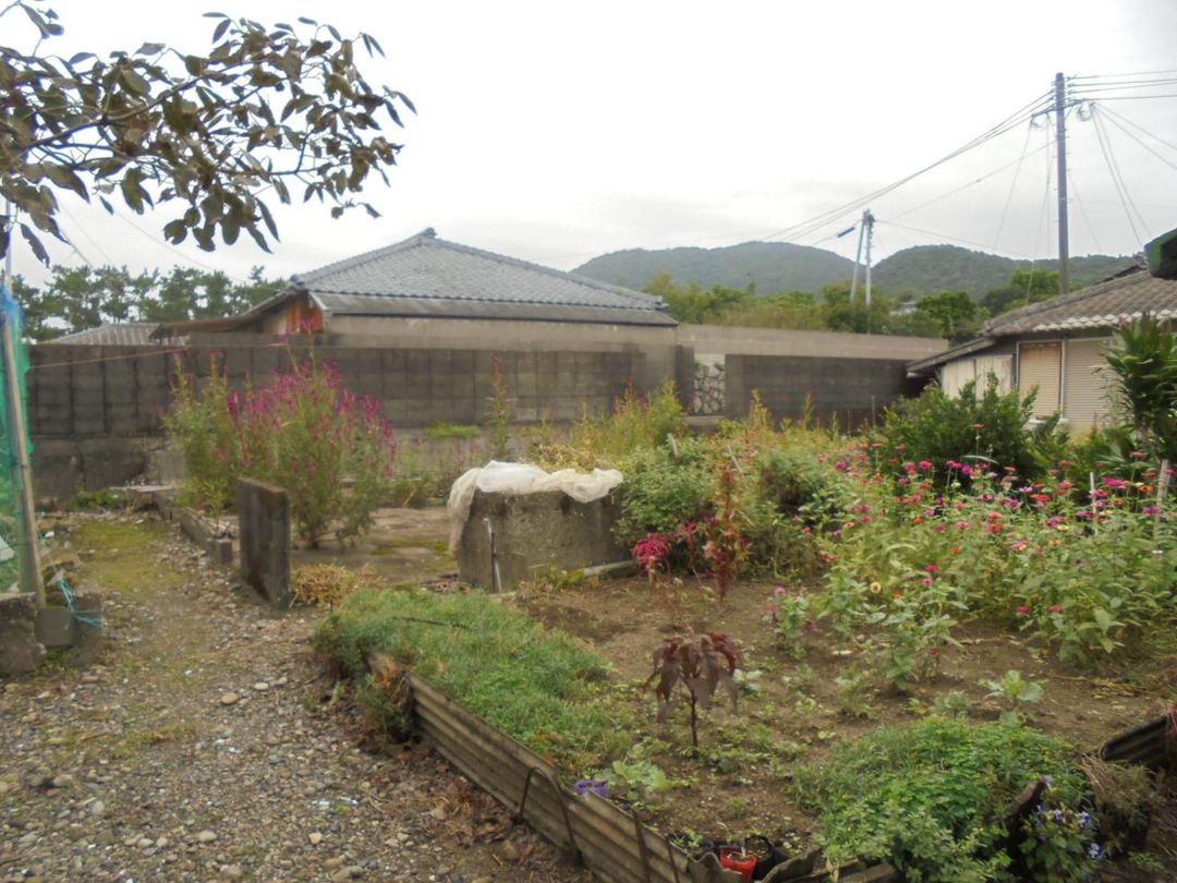1958 7DK House on 632 sqm Land in Satsumasendai, Kagoshima - Thumbnail 3
