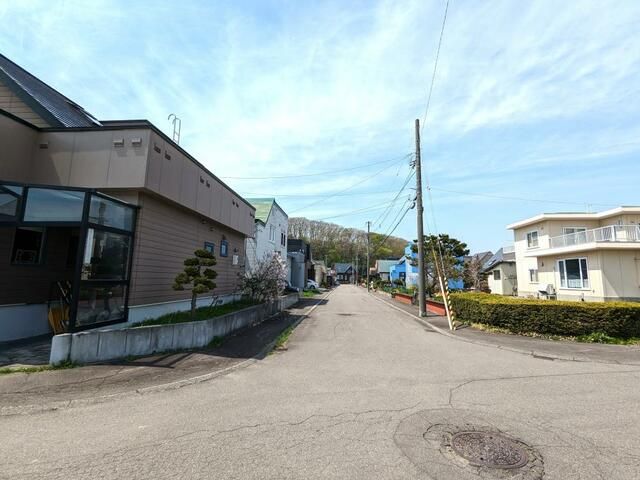 Renovated 4LDK Corner House in Kiyota, Sapporo - Image 1