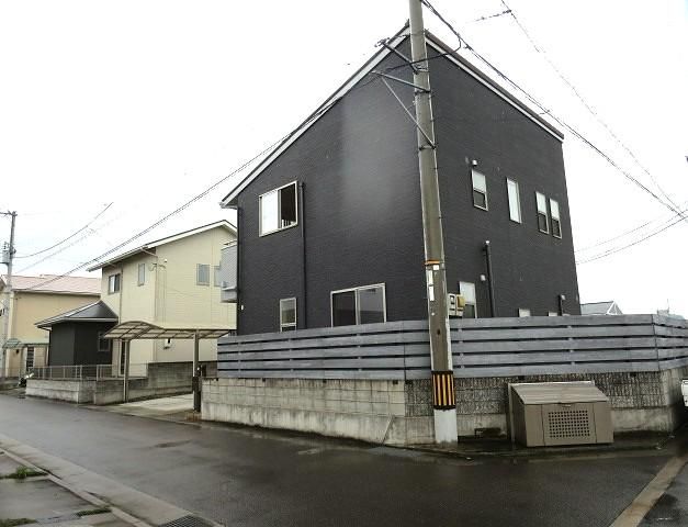 4LDK Eco House with Solar Panels near Tadotsu Station in Kagawa - Thumbnail 2