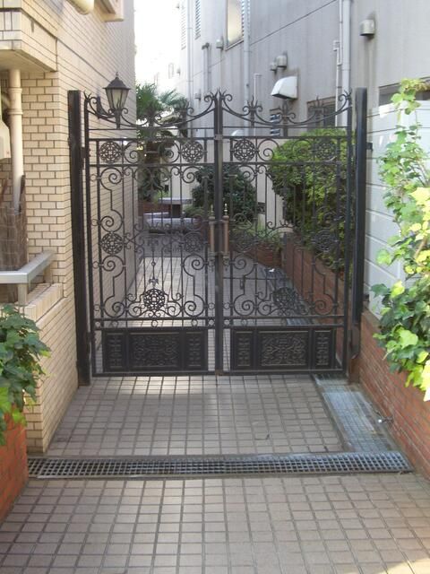 Setagaya Studio Apartment for Sale Near Uenoge Station - Thumbnail 4