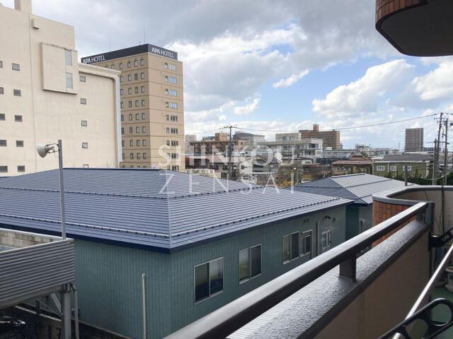 2SLDK Apartment with Service Room in Central Akita City - Thumbnail 3