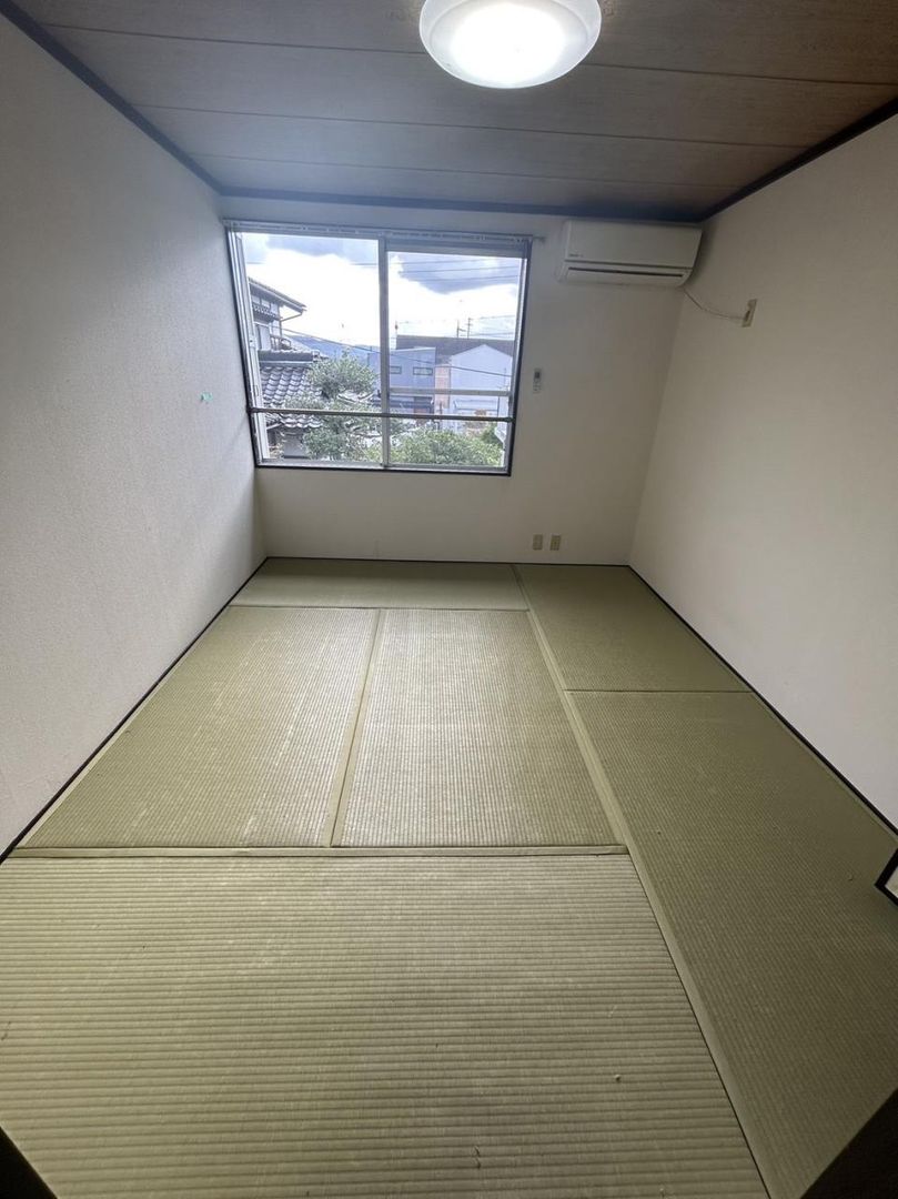3DK Apartment for Rent in Tottori City, No Deposit Required - Thumbnail 4
