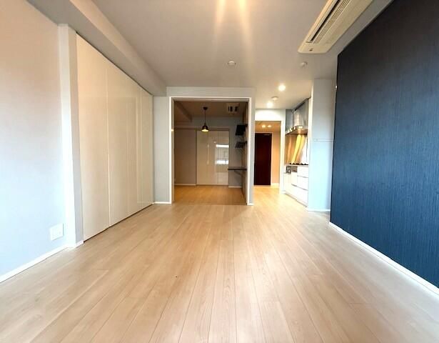 1LDK Apartment in The Parkhouse Nishiazabu Residence, Minato - Thumbnail 4