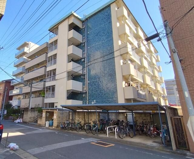 2DK Apartment for Sale in Kameido, Koto Ward, Tokyo - Thumbnail 2
