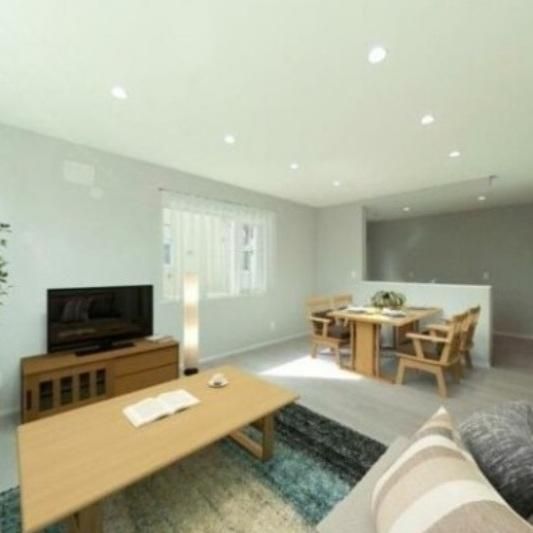 Renovated 4LDK Detached House for Sale in Minami-Horo, Hokkaido - Thumbnail 2