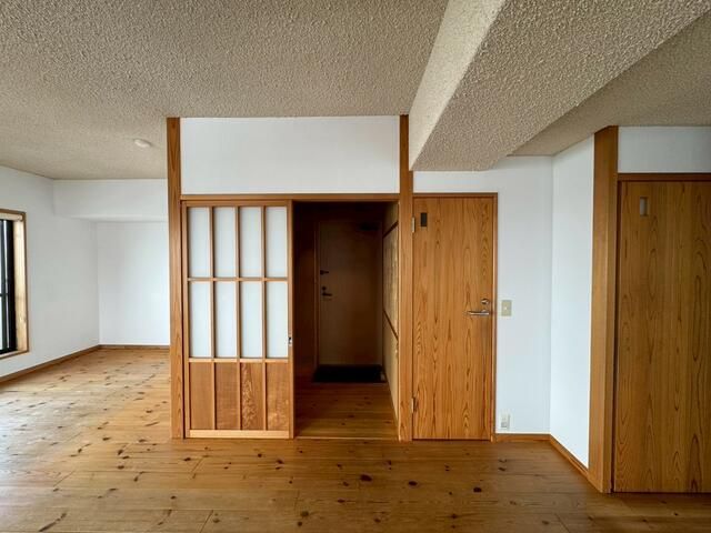 2LDK Condominium for Sale in Yamagata City, 77.33 sqm - Thumbnail 4
