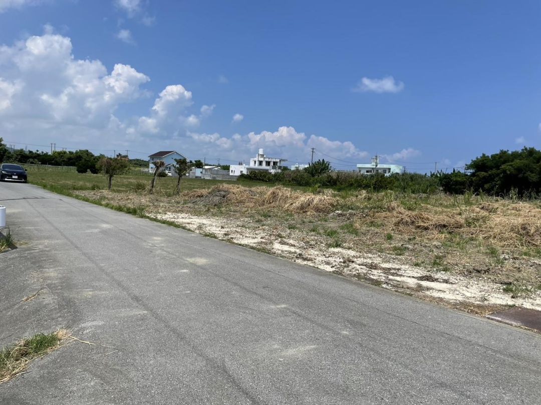 656 sqm Agricultural Land for Sale in Nakagusuku Village, Okinawa - Thumbnail 2