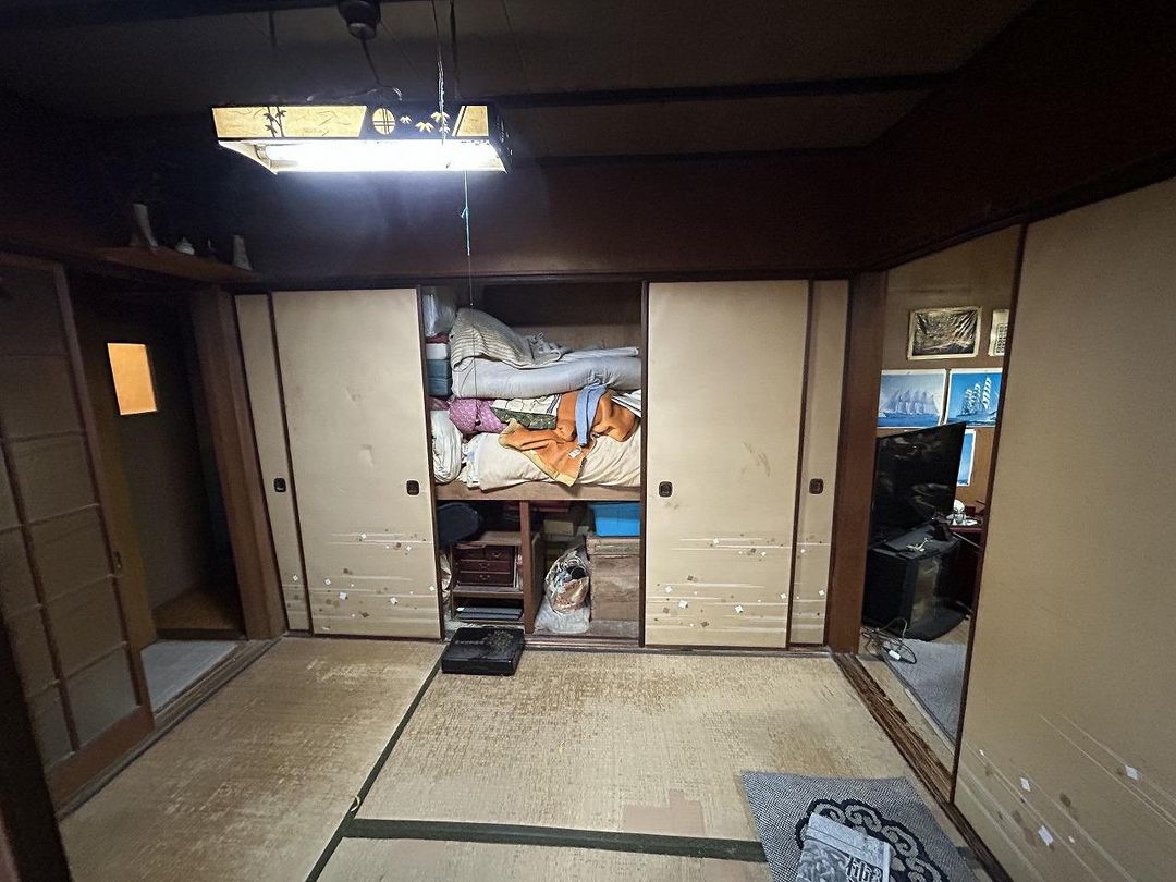 1902 Row House for Sale in Shimonoseki, Yamaguchi - Thumbnail 2