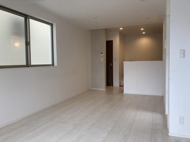 Modern 3LDK Detached House in Nagoya Showa Ward Near Kawana Station - Thumbnail 3