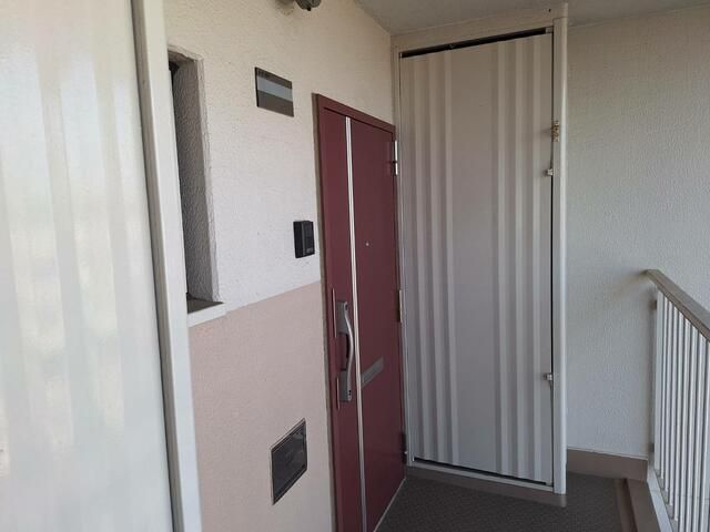 1LDK Apartment for Sale in Machida, Tokyo - Quiet Residential Area - Thumbnail 3