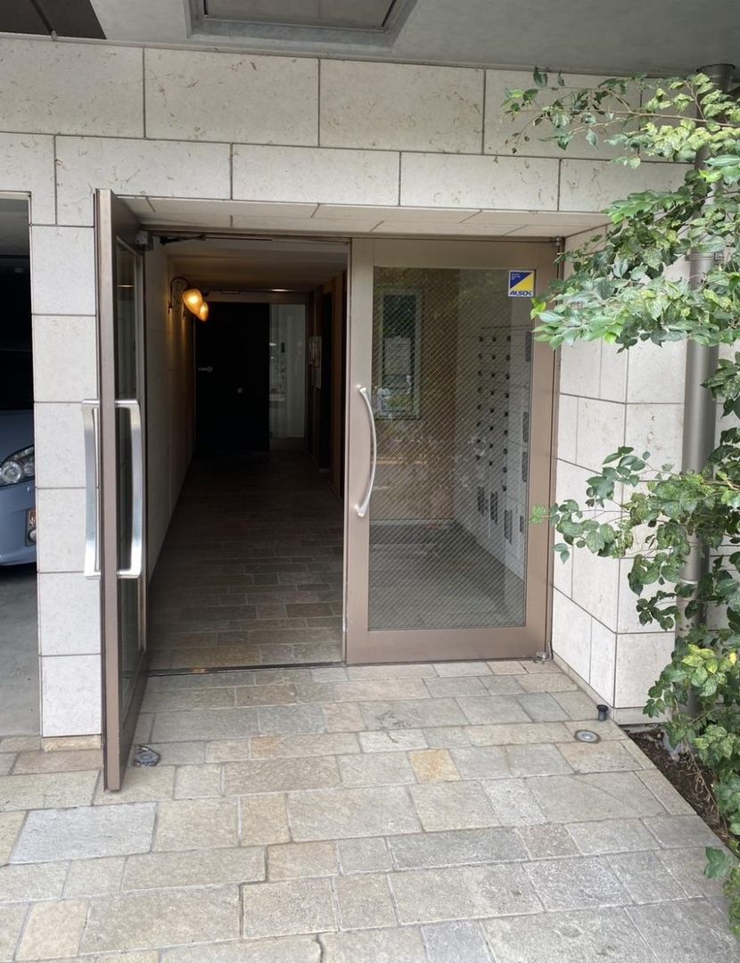 1K Condo for Sale in Komazawa, Setagaya - 2016 Build - Thumbnail 4