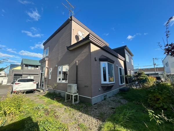 Renovated 4LDK Detached House for Sale in Eniwa, Hokkaido - Thumbnail 2