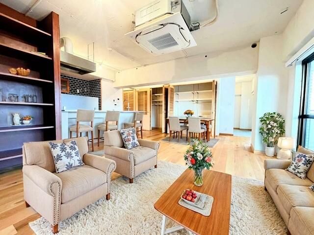Spacious 2LDK Condo in Suginami, Tokyo | 88.38㎡ - Thumbnail 4