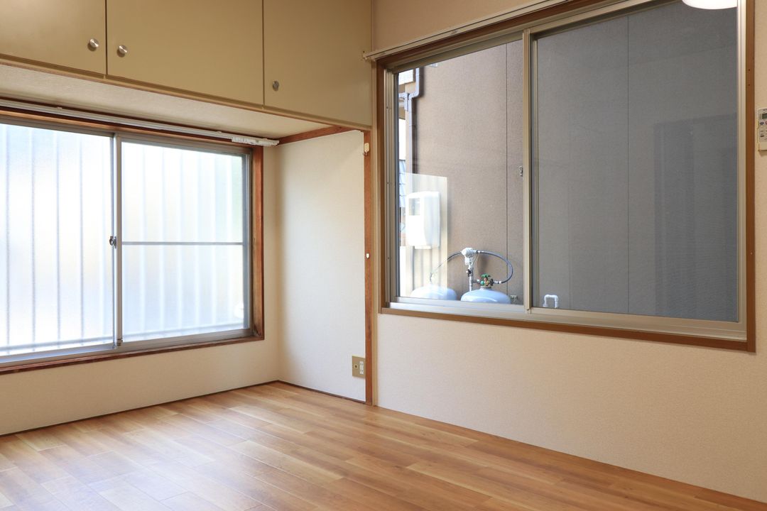 1K Apartment for Rent in Minamikata, Okayama City - 18,000 Yen - Thumbnail 3