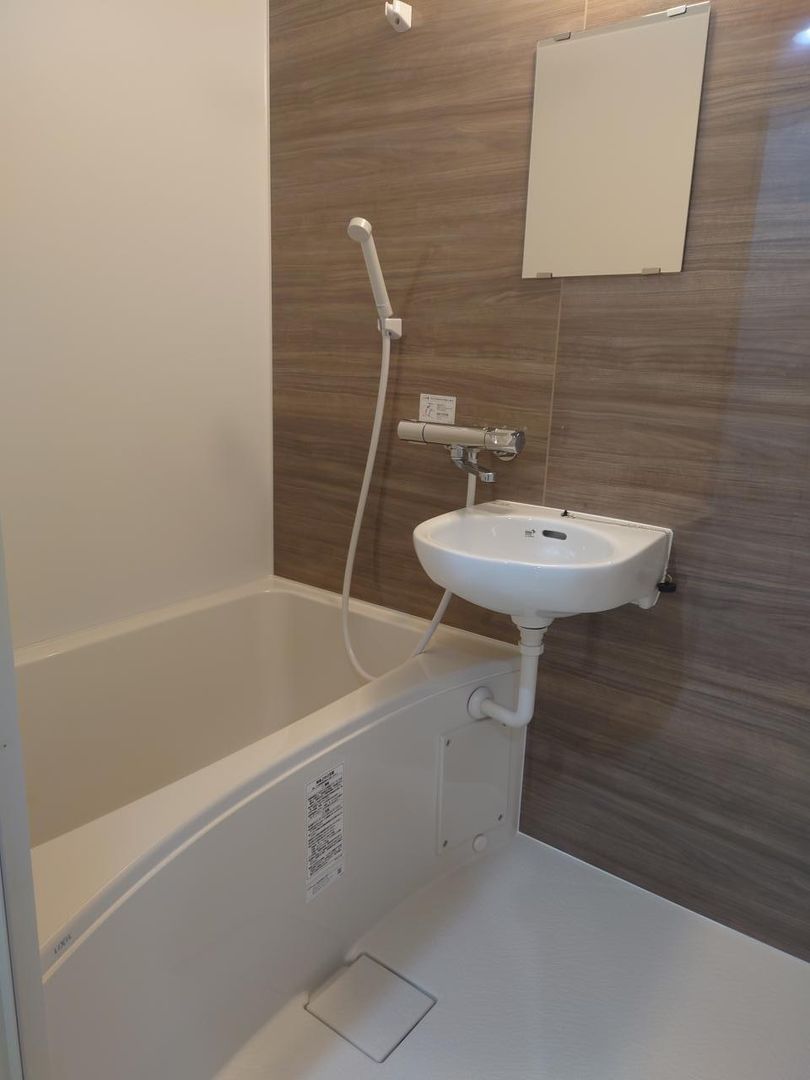 Renovated 3DK Apartment for Sale in Kita Ward, Tokyo - Thumbnail 3