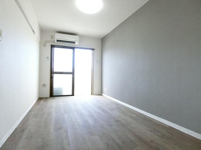 1K Investment Apartment for Sale in Suginami, Tokyo - Thumbnail 3