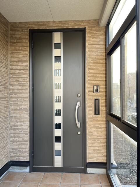 Renovated 4LDK House in Quiet Sapporo Neighborhood with Galvalume Siding - Thumbnail 4