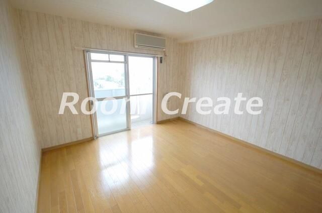 1K Apartment for Rent in Tokushima with Free Internet - Thumbnail 4