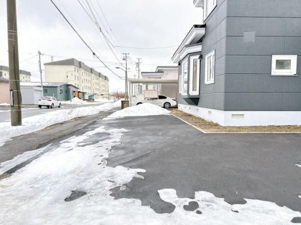 Renovated 4LDK House in Iwamizawa, Hokkaido with Parking - Thumbnail 3