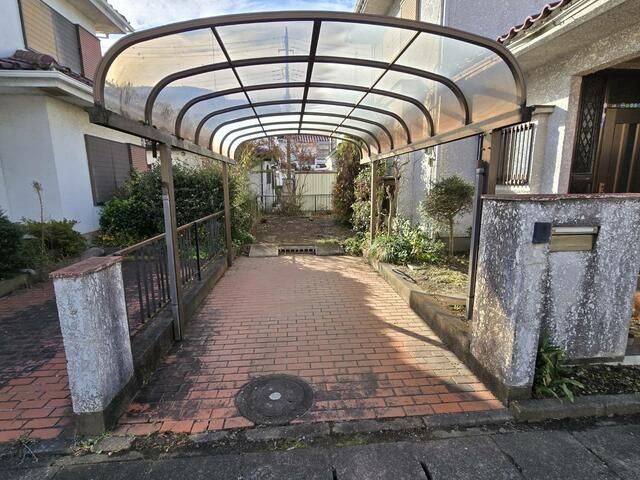 Used 4DK House in Koga City, Ibaraki - 84.03 sqm - Thumbnail 2
