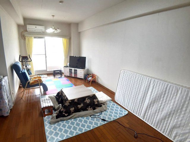 1LDK Apartment for Sale in Naruto, Tokushima - Royal Resort Vambere - Thumbnail 4