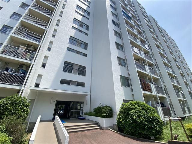 Osaka Port Maisonette 2LDK with Trunk Room Near Kaiyukan - Thumbnail 2