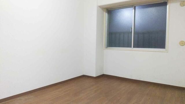 2SLDK Apartment for Sale in Sakai, Osaka - 73.38 m² - Thumbnail 2