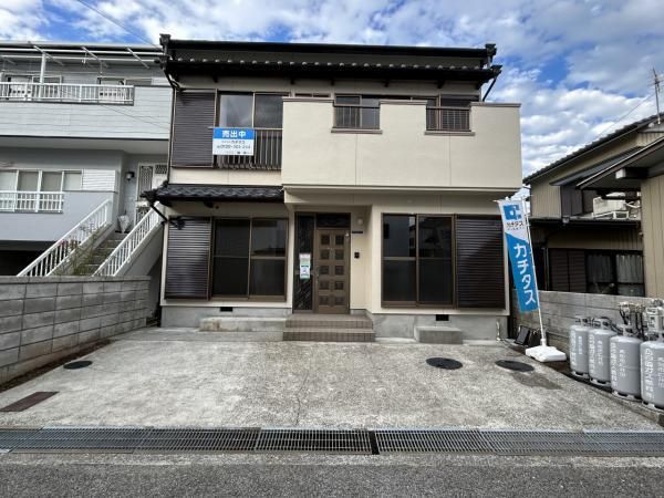 Renovated 5LDK House in Kochi City Near Station - Thumbnail 2