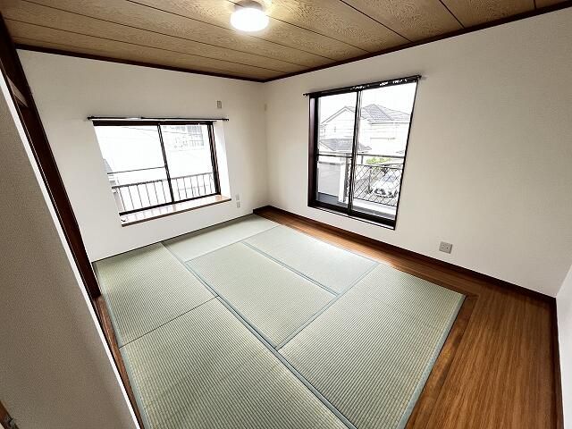Renovated 3LDK House for Sale in Kasumigaura City, Ibaraki - Thumbnail 4