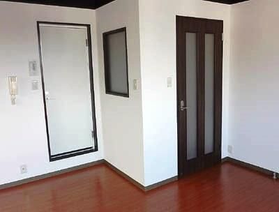 1K Apartment for Rent in Fukushimaku, Osaka - 48,000 Yen - Thumbnail 2