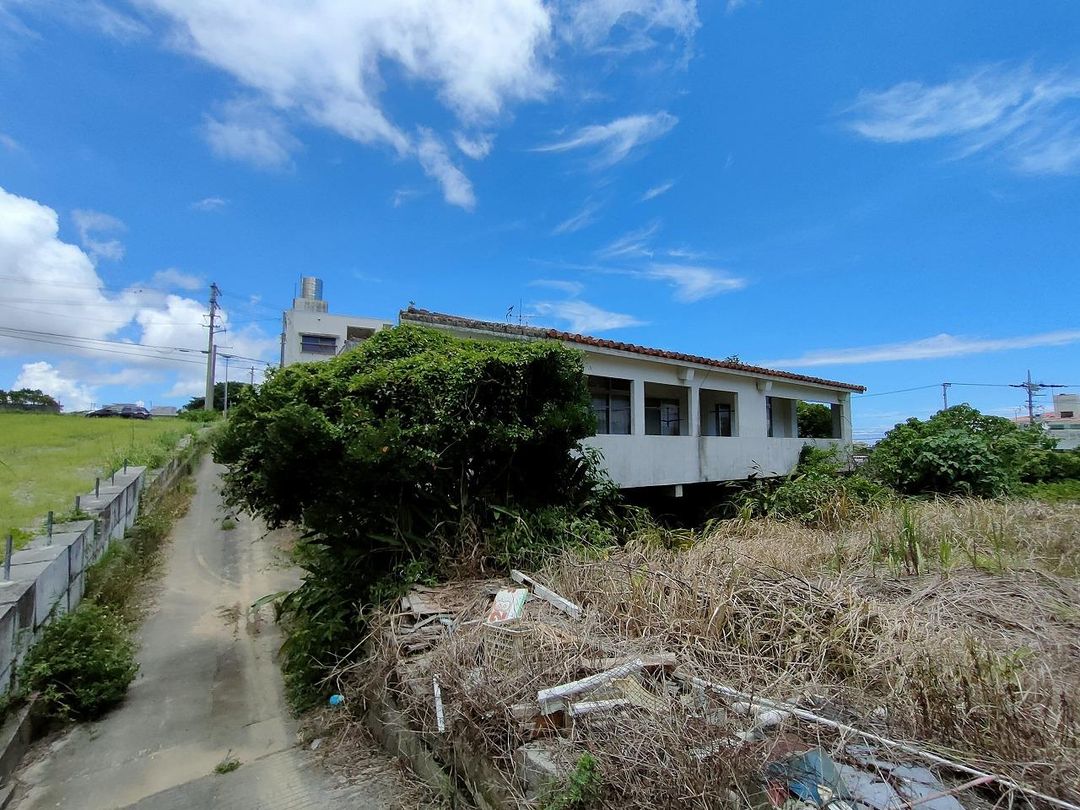 4LDK Detached House for Sale in Yaese, Okinawa with 544 sqm Land - Thumbnail 3