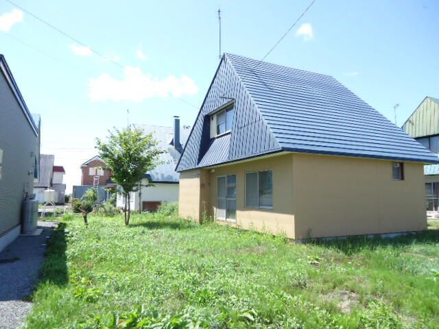 4DK Detached House for Sale in Wakkanai, Hokkaido - Thumbnail 2