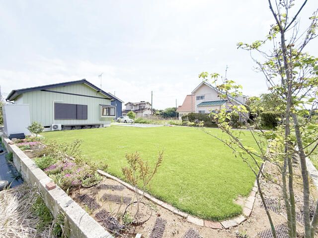 2LDK House for Sale in Kashima City, Ibaraki with Large Garden - Thumbnail 3