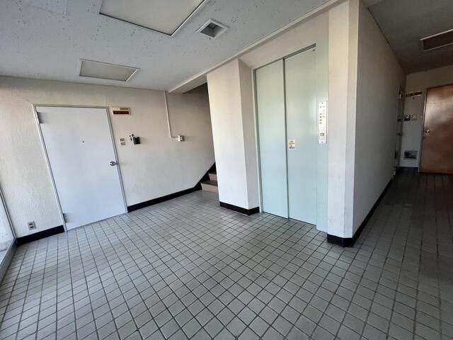 2LDK Apartment for Sale in Mito, Ibaraki - Investment Property - Thumbnail 3