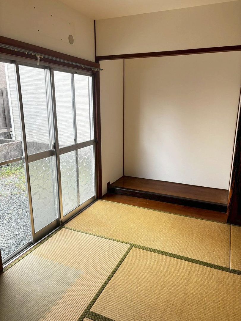 Used 5DK Detached House in Matsuyama, Ehime - Thumbnail 4