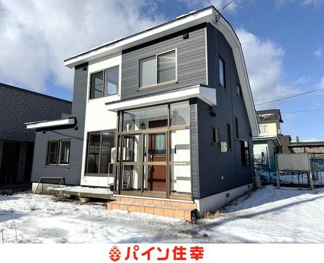 4SLDK House for Sale in Tomakomai, Hokkaido with Renovations - Thumbnail 2