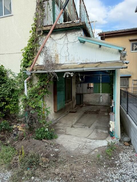 2.5M Yen Fixer-Upper House in Kawajima, Saitama - 2LDK Near School - Thumbnail 2