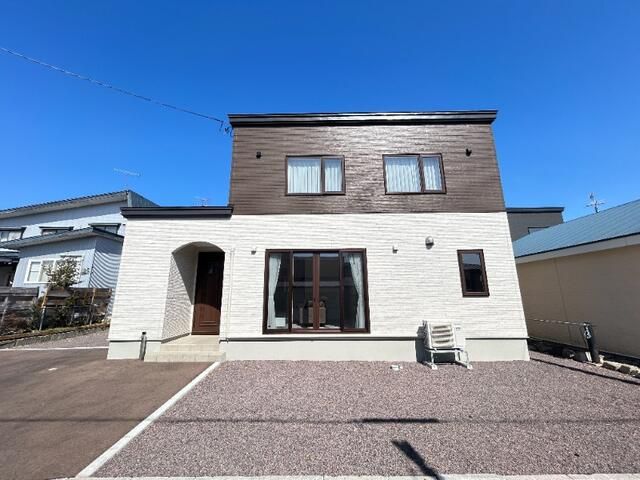 2023 Built 3LDK House in Hakodate, Hokkaido with 5 Car Parking - Thumbnail 3